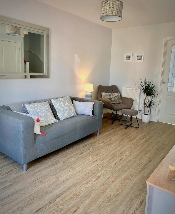 Lovely 2 Bedroom, 2 Bathroom House With Parking. Plymouth Kültér fotó